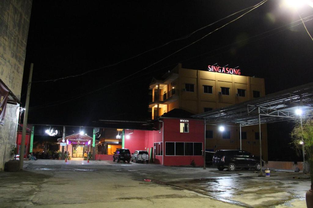 Hotel Sing A Song Pematangsiantar Luaran gambar